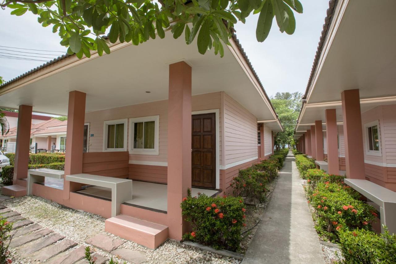 Kiang Talay Resort ラヨーン エクステリア 写真